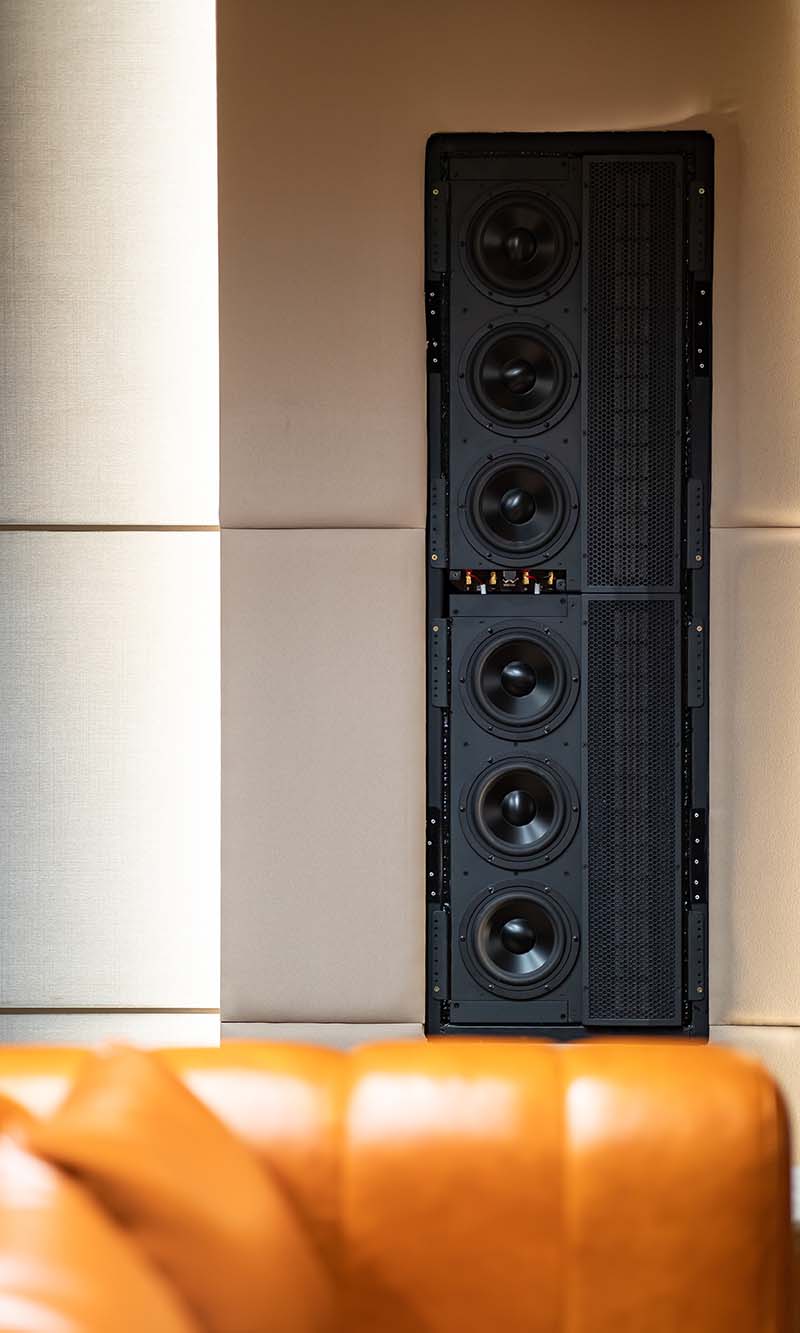 Bowers & Wilkins standalone speaker in black