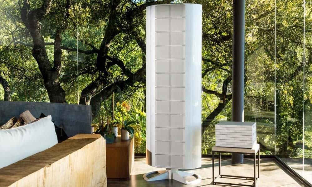 Seura Mirrored TVs in bathroom